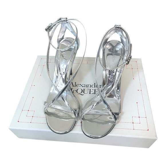 Alexander McQueen Shimmering Silver Strappy Heels 
Size 8.5 (US) or 38.5 (EU) - Picture 2 of 5